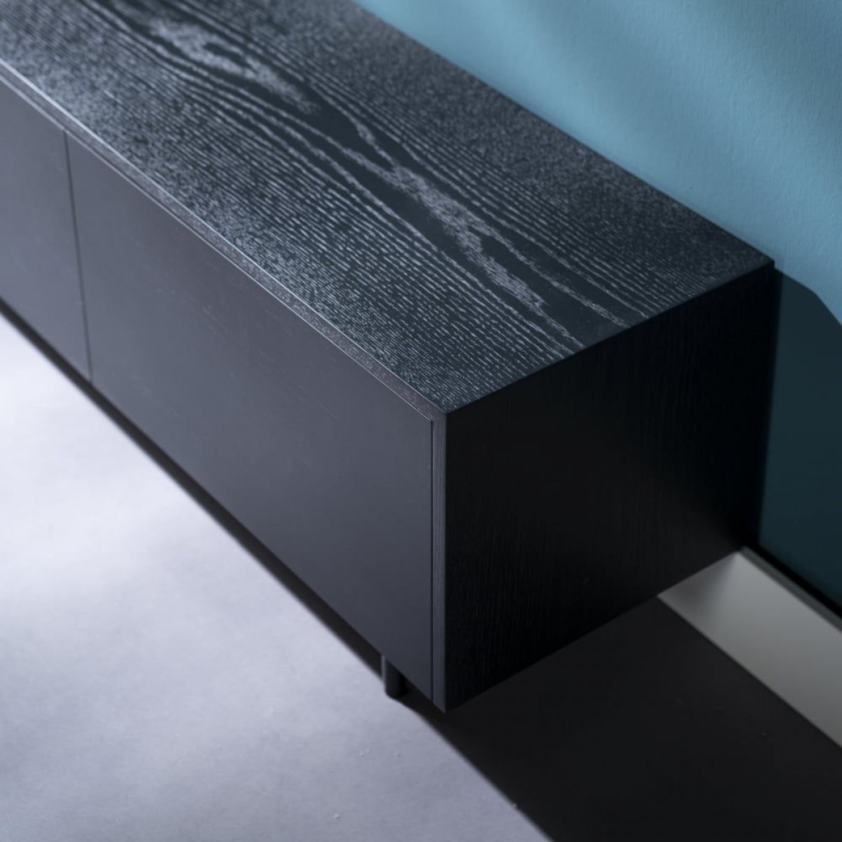 Meuble TV Avento Chêne Noir 150 cm Meuble TV Avento Chêne Noir 150 cm