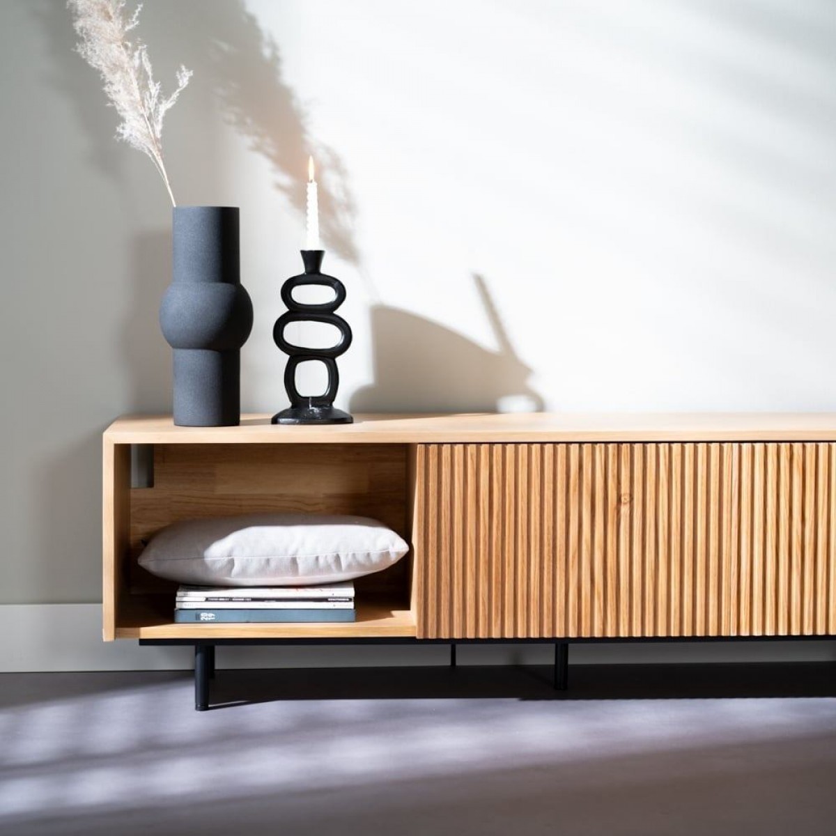 TV-Schrank Linda Eiche Natur 150 cm